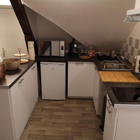 Logement Cosy Renove Au Pied De La Cathedrale Avec Climatisation Reims Exterior foto